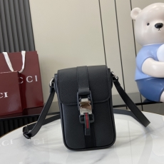 Gucci Satchel Bags